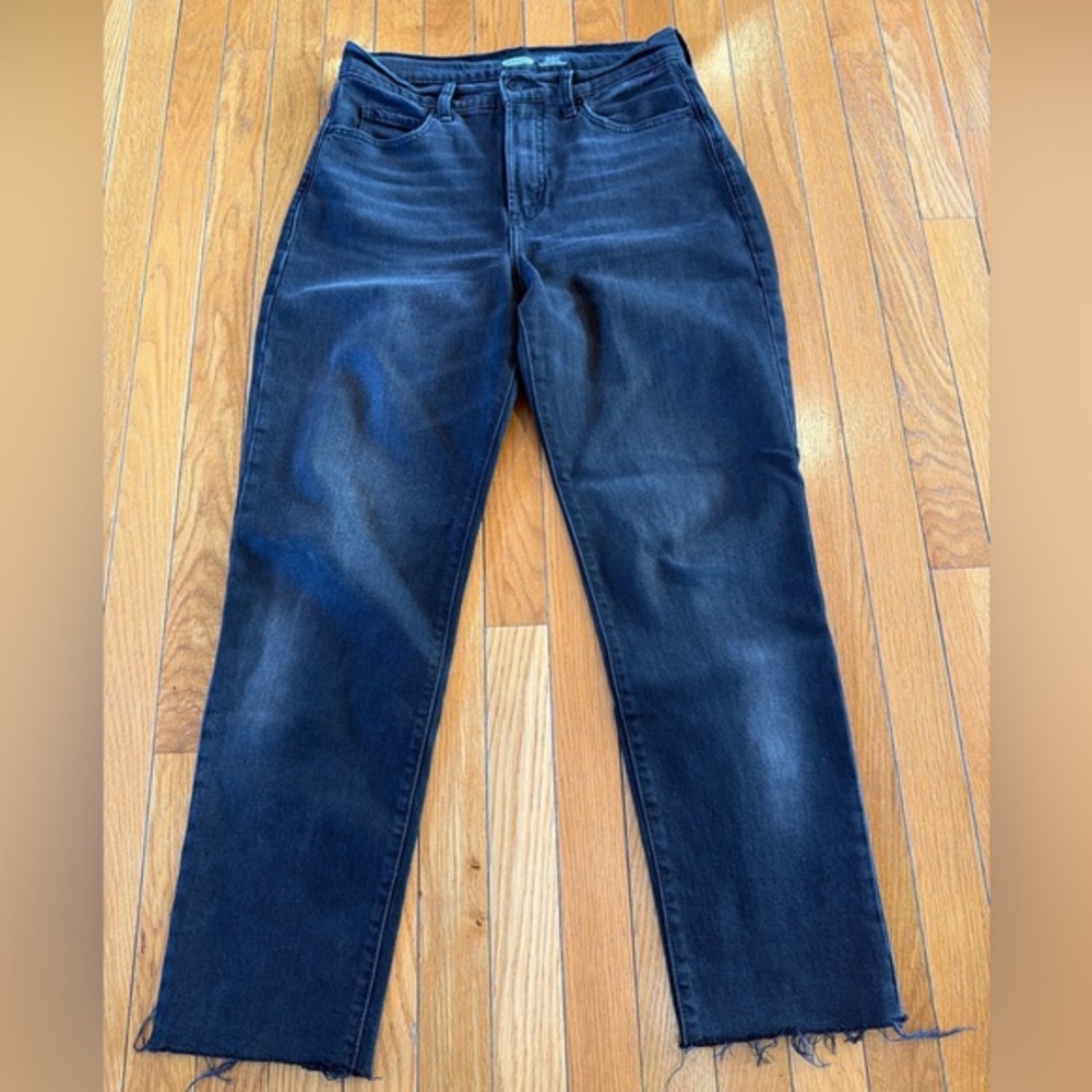 Old Navy Sky Hi Straight Extra High Rise Black Denim Jeans Women’s Sz 4
